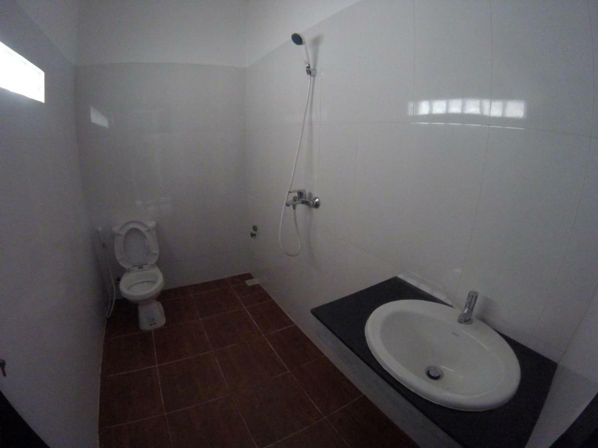 Latinos Hostel Siem Reap Buitenkant foto